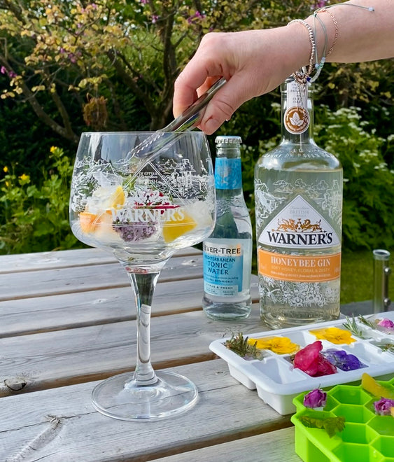 Make your own Botanical Garnish Ice Cubes